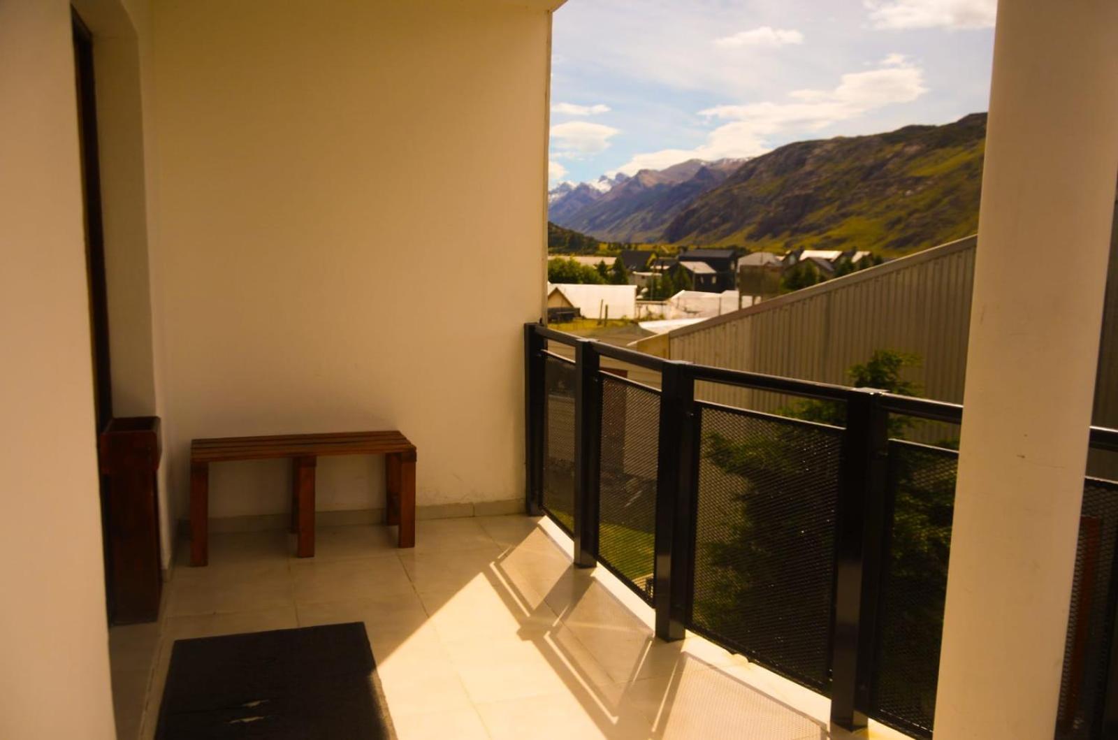 Hosteria Alma De Patagonia Ел Чалтен Екстериор снимка